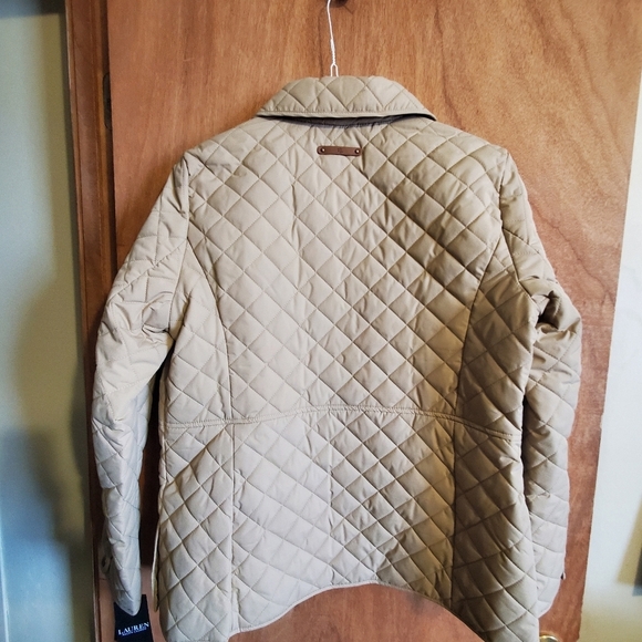 Ralph Lauren Women's Birch Tan. NWT. LARGE. QUILTED - Picture 12 of 14